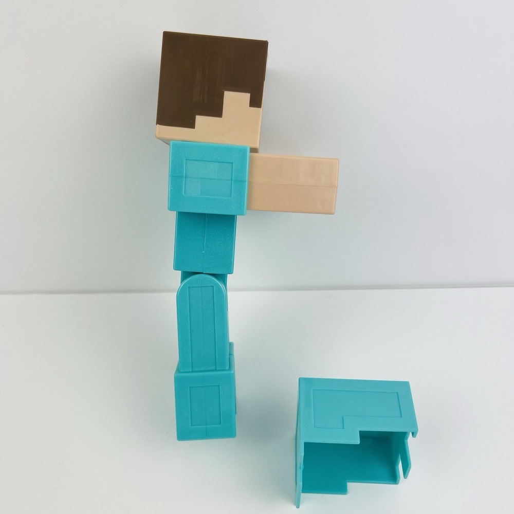 Big Minecraft‎ Steve  8.5 - 9" Action Figure Toy  Mattel Figurine Posable Blue - Picture 2 of 8